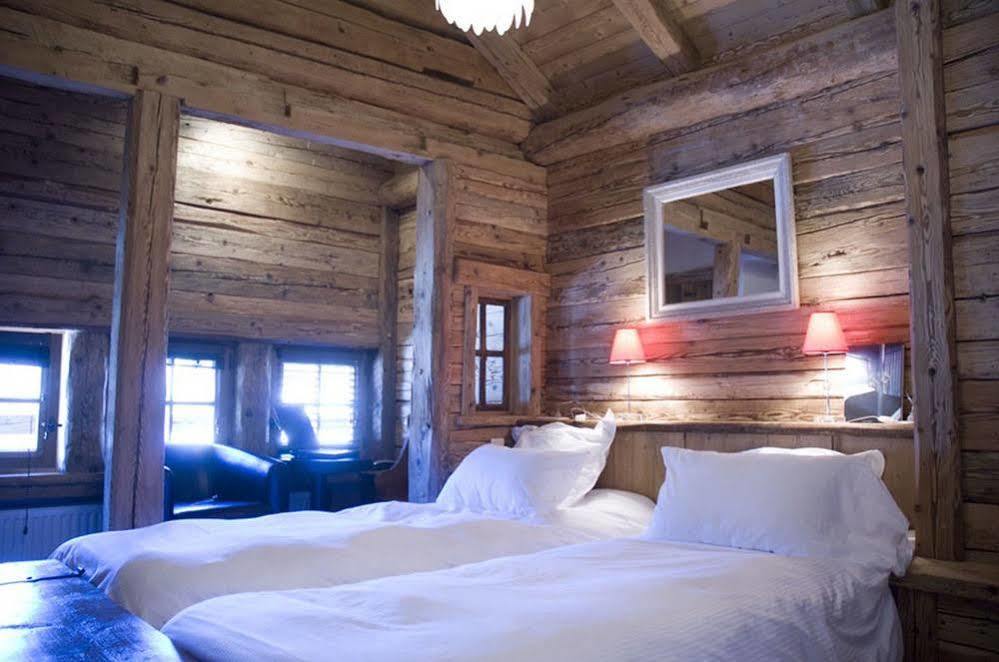 Le Vieux Chalet La Clusaz Eksteriør billede